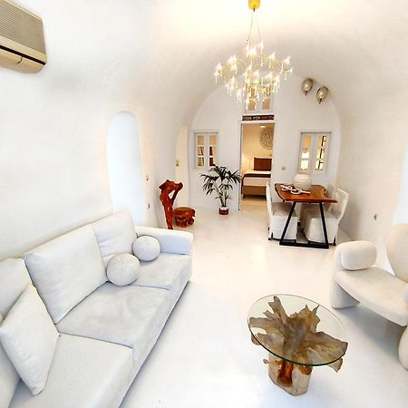 The Magic Luxury Cave Suites Vóthon Extérieur photo