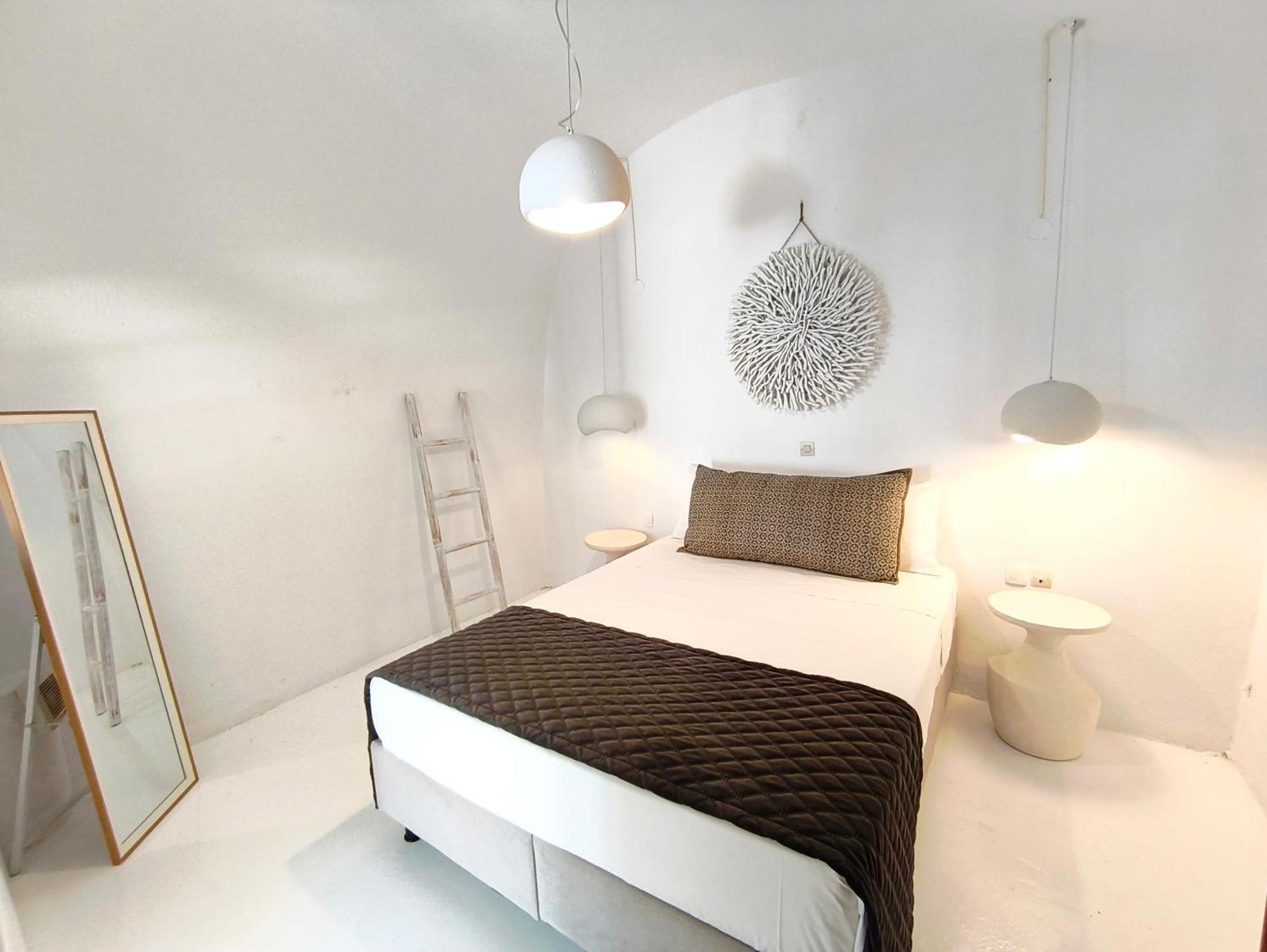 The Magic Luxury Cave Suites Vóthon Extérieur photo